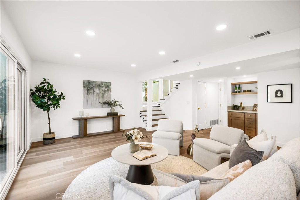 Deane Homes (DE) - Residential