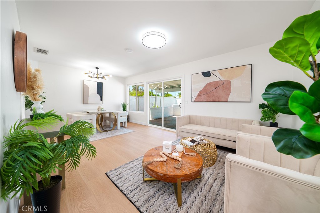 5356 Alamitos