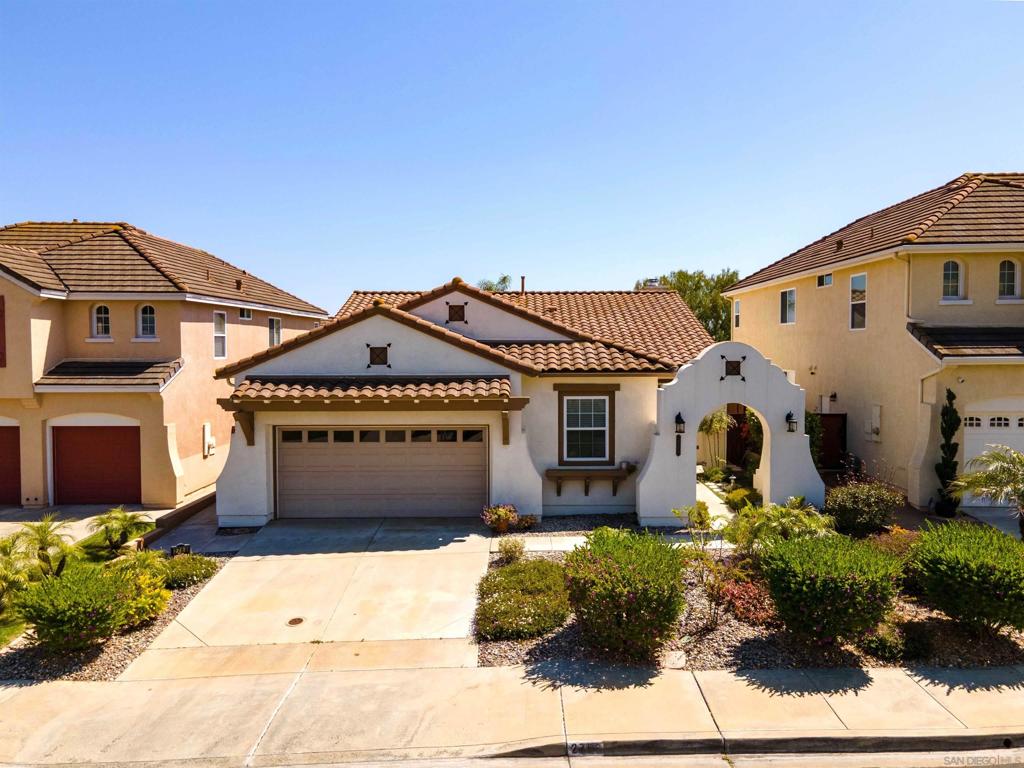 Beautiful Single-Story Home in Rolling Hills Ranch! Discover comfort and convenience in this well-cared-for 3-bedroom, 2-bath home located in the highly desirable Rolling Hills Ranch community. Owned and lovingly maintained by the original owners, this single-story home offers a bright, open layout with a spacious kitchen and large island that flows into the cozy family room -- complete with a fireplace for relaxing evenings. The primary suite features a large walk-in closet, dual vanities, soaking tub, walk-in shower, and is conveniently located near the indoor laundry room. Each bedroom enjoys abundant natural light and ample closet space, while the second bathroom offers added linen storage. Enjoy the outdoors with a fully fenced, low-maintenance yard and a generous patio just off the breakfast nook -- perfect for entertaining or unwinding. With a newer water heater (2022) and true move-in readiness, this home is a fantastic opportunity to enjoy the lifestyle Rolling Hills Ranch has to offer!