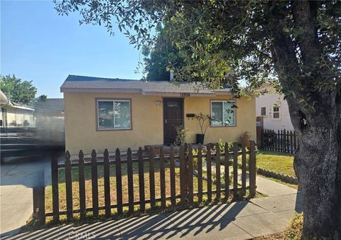 Photo of 12824 Oak Street, Whittier, CA 90602 (MLS # MB25179114) Photo of 12824 Oak Street, Whittier, CA 90602 (MLS # MB25179114)
