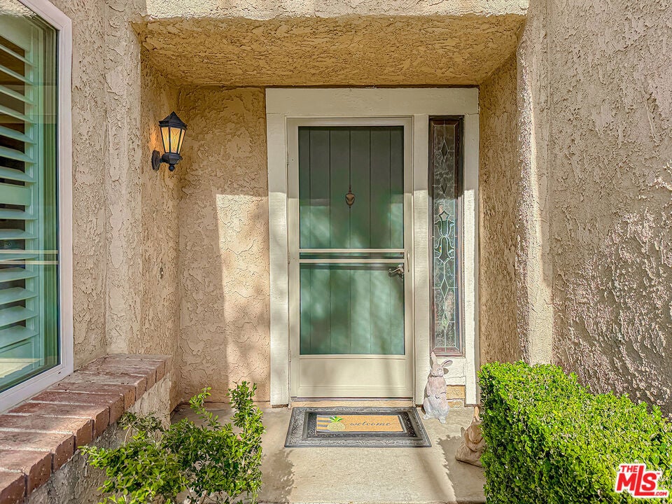 20151 Village 20