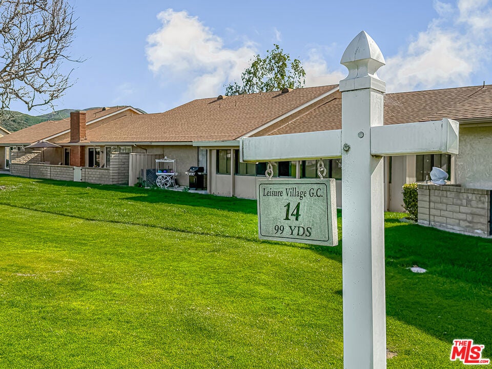20151 Village 20