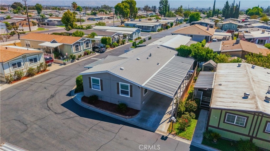 2151 W Rialto 85