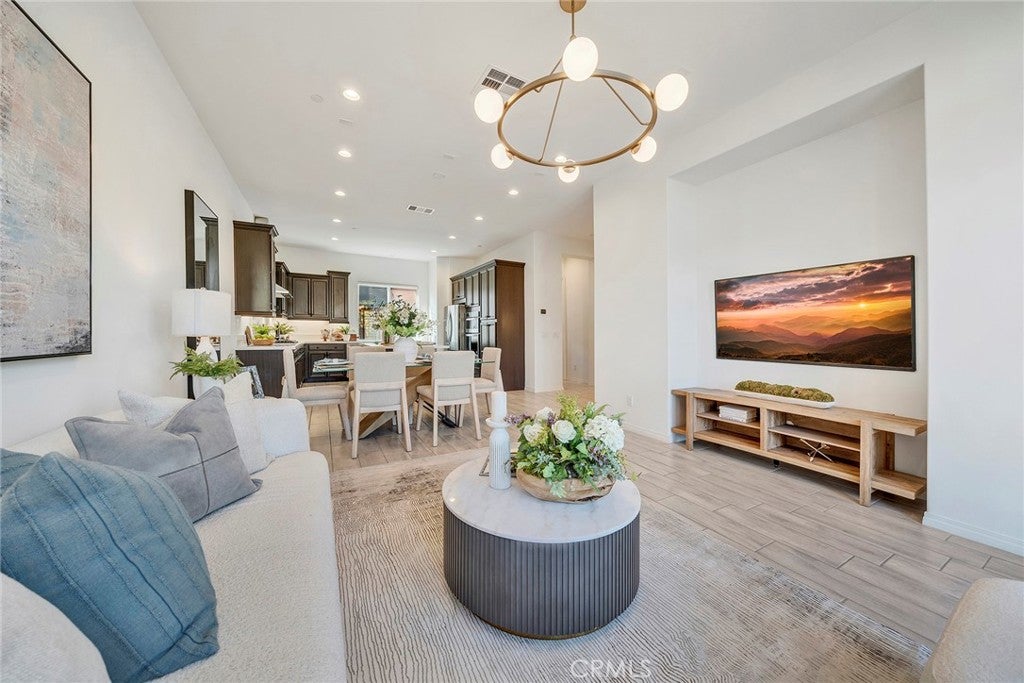 293 Merit, Irvine CA 92618 - Photo 8