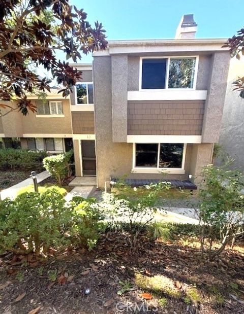 Photo of 10 Summerwalk Court #29, Newport Beach, CA 92663 (MLS # FR26006004)