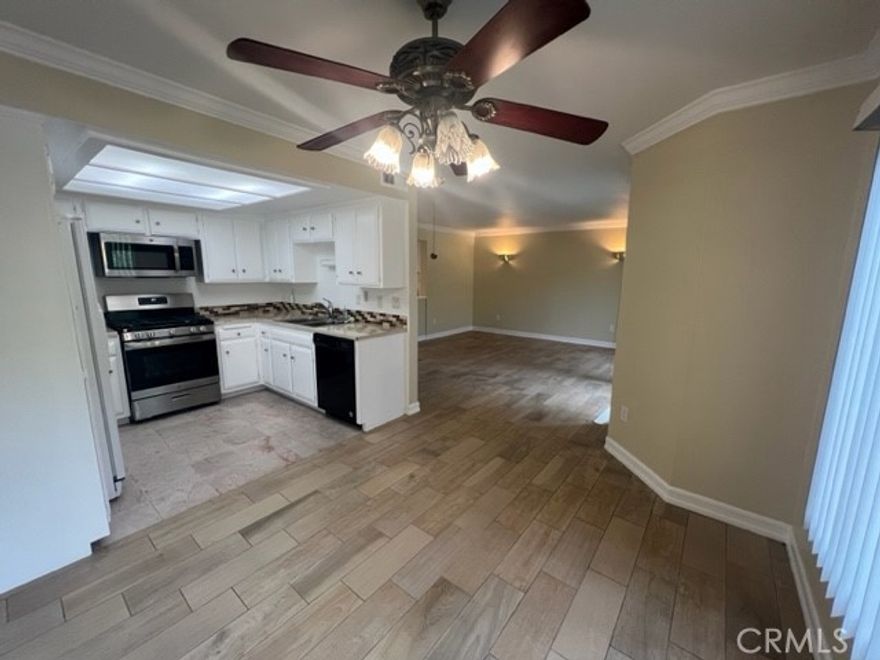 Fantastic Opportunity to lease in "Casa La Paz" – UNFURNISHED  Prime Main-Floor Condo!
Don’t miss this beautifully appointed 2-bedroom, 2-bath single-level condominium ideally located on the main floor of the sought-after "Casa La Paz" community. This inviting home features recent upgrades to the kitchen and primary bathroom, wood-grain tile flooring throughout, a charming breakfast nook, central air conditioning, in-unit washer and dryer, mirrored closet doors, and a mirrored accent wall in the dining area. Enjoy your private patio with outdoor storage and relax in comfort year-round. Includes one covered carport with additional storage cabinets, plus ample guest parking available. Enjoy top-tier Community amenities include a sparkling pool and spa, tennis court, and clubhouse. Conveniently located near shopping and dining at La Paz Shopping Plaza and Aliso Viejo with numerous restaurants, supermarket, movie theatres and shopping . Perfectly situated on the border of Aliso Viejo and Laguna Niguel, offering easy access to both cities’ amenities. Just minutes from the 73 and 5 freeways, as well as a short drive to the beautiful Salt Creek Beach and the Pacific Ocean. This is a must-see opportunity for the monies!!