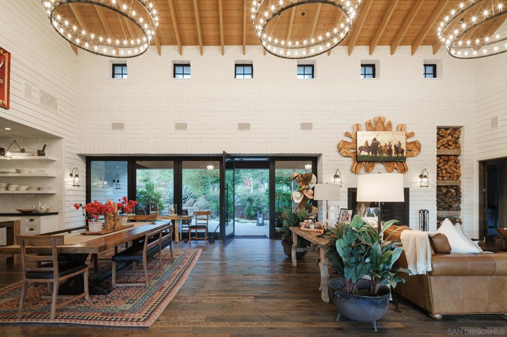 Santa Ysabel - Residential