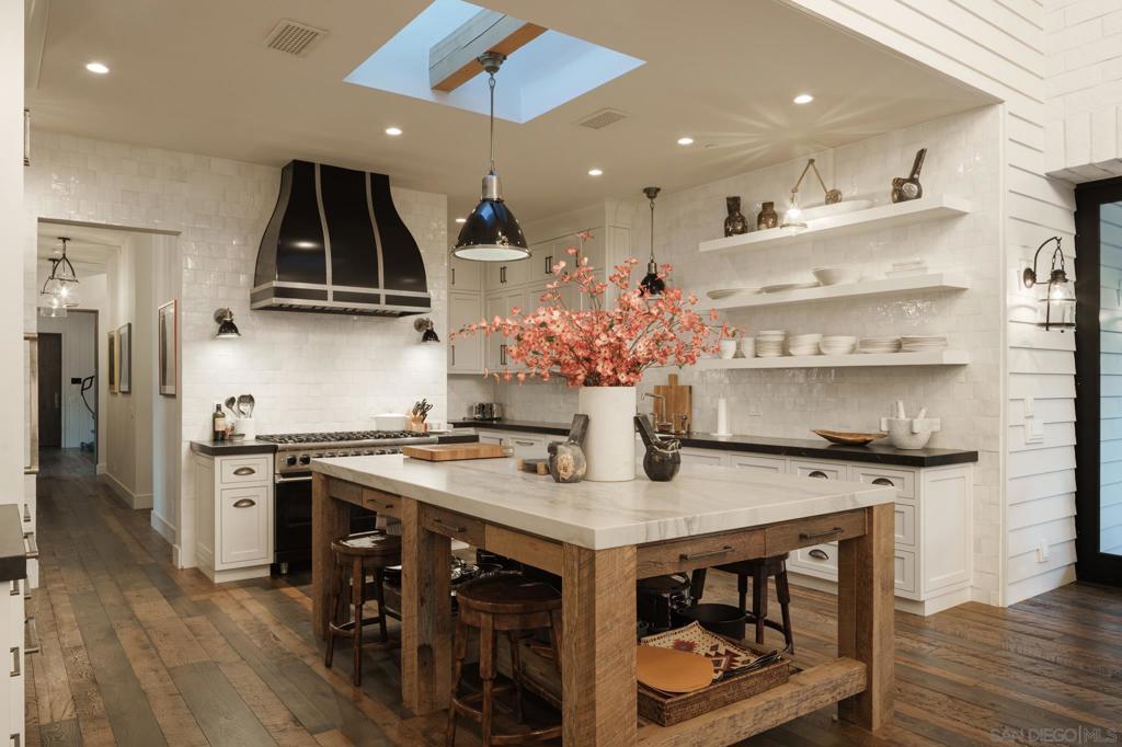 Santa Ysabel - Residential