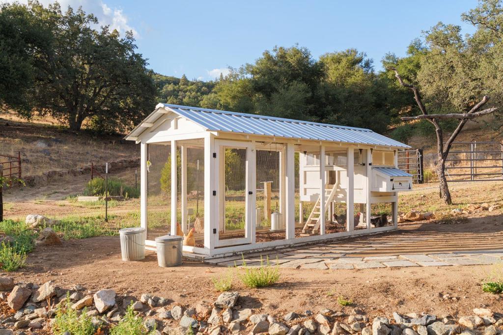 Santa Ysabel - Residential