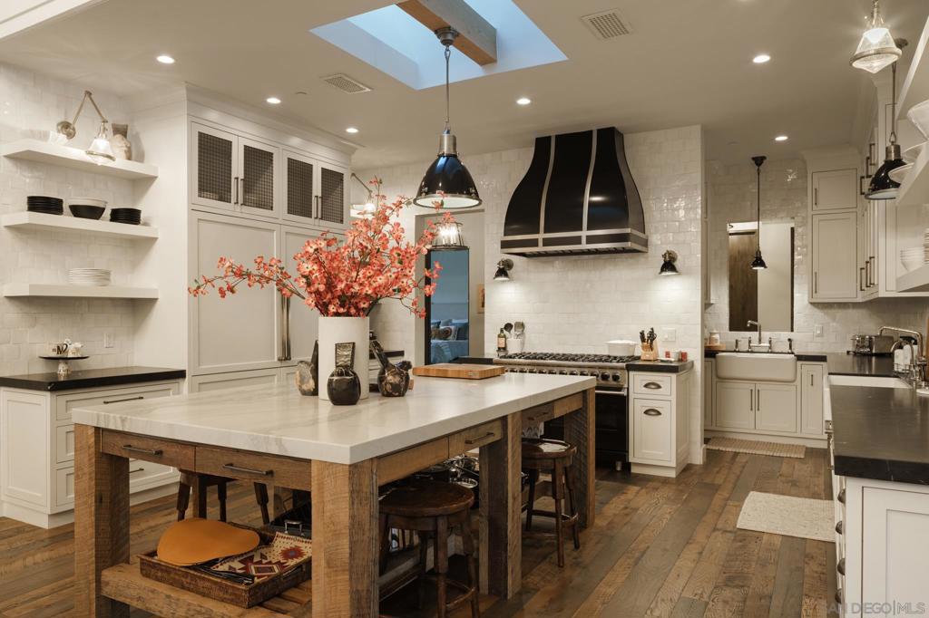 Santa Ysabel - Residential