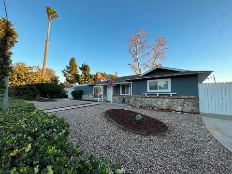 Photo of 19954 Parthenia Street, Northridge, CA 91324 (MLS # SR26043992)