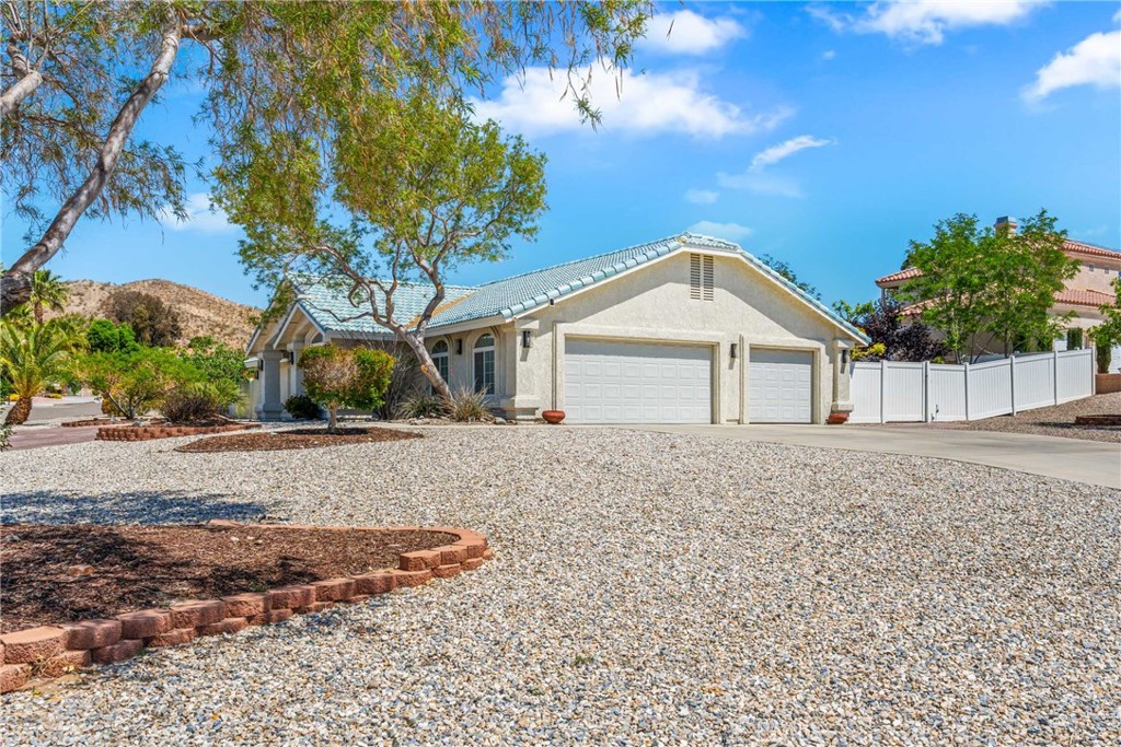 16501 Menahka Road