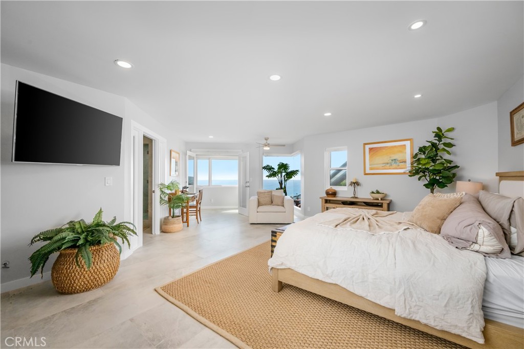 15 N Vista De Catalina, Laguna Beach CA 92651 - Photo 20