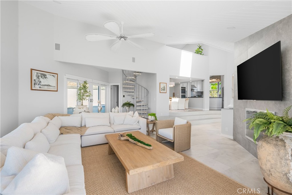 15 N Vista De Catalina