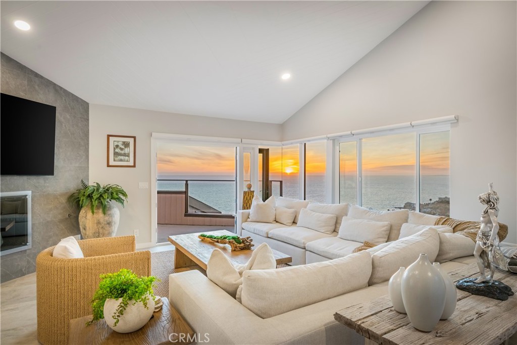 15 N Vista De Catalina, Laguna Beach CA 92651 - Photo 33