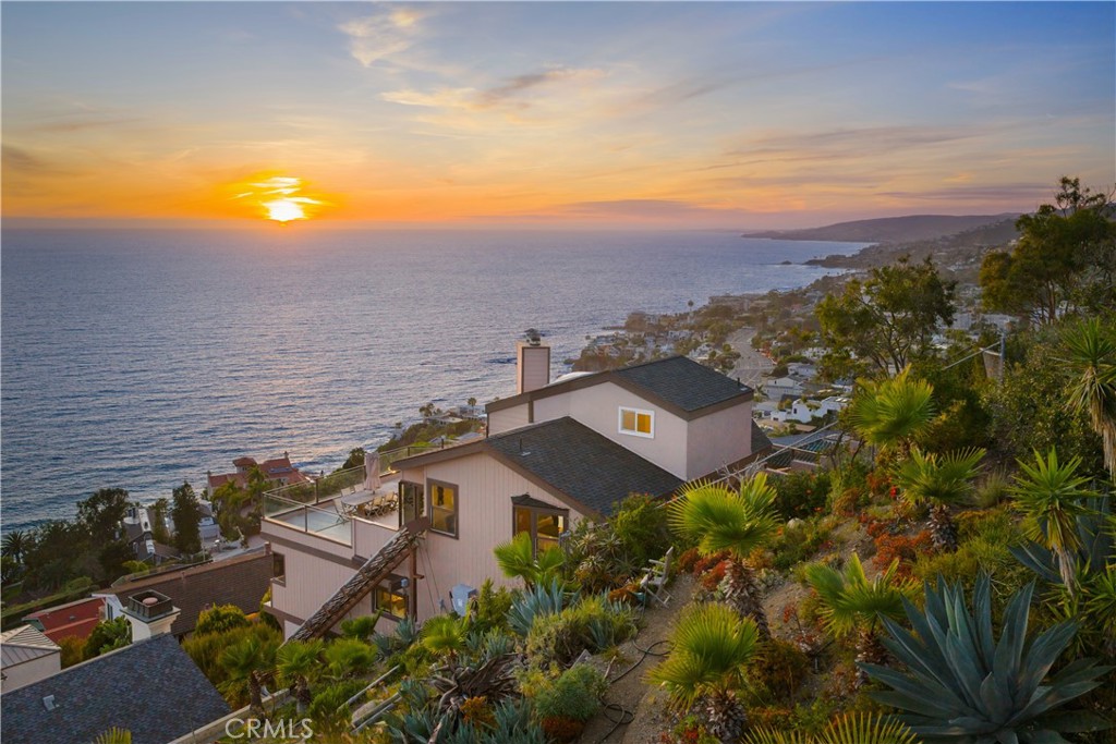 15 N Vista De Catalina, Laguna Beach CA 92651 - Photo 39