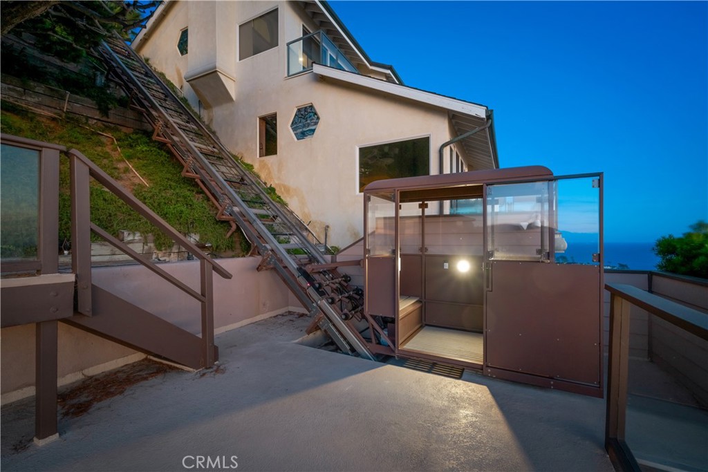 15 N Vista De Catalina, Laguna Beach CA 92651 - Photo 37
