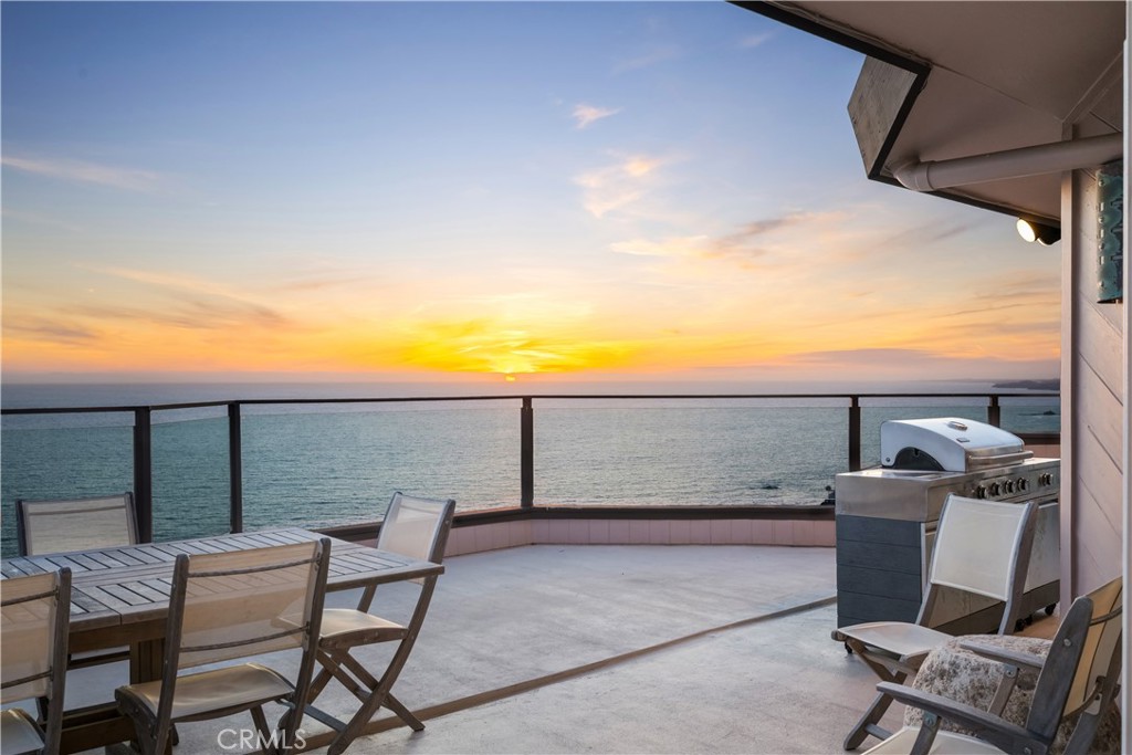 15 N Vista De Catalina, Laguna Beach CA 92651 - Photo 35