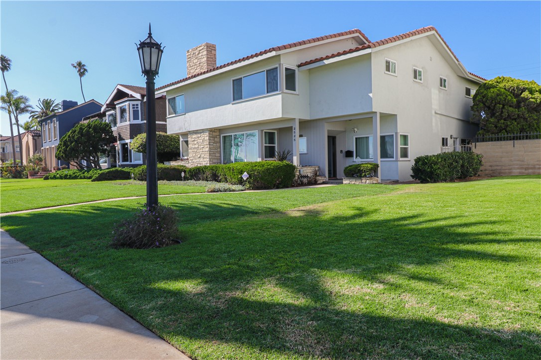 2525 E Ocean Boulevard