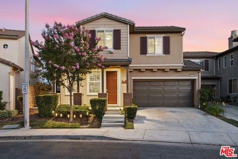 Photo of 28937 Mirada Circulo, Valencia, CA 91354 (MLS # 26848357)