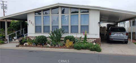 731 Glenlake Drive 71 Placentia CA 92870
