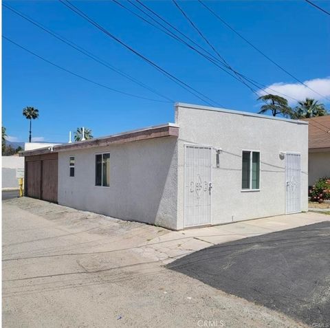 Photo of 1013 Post Street #E, Redlands, CA 92374 (MLS # IV26101381)