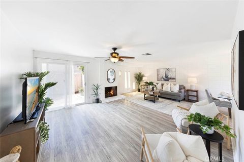 1830 E 19th Street 3 Santa Ana CA 92705