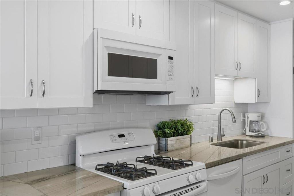 Mission Beach - Residential