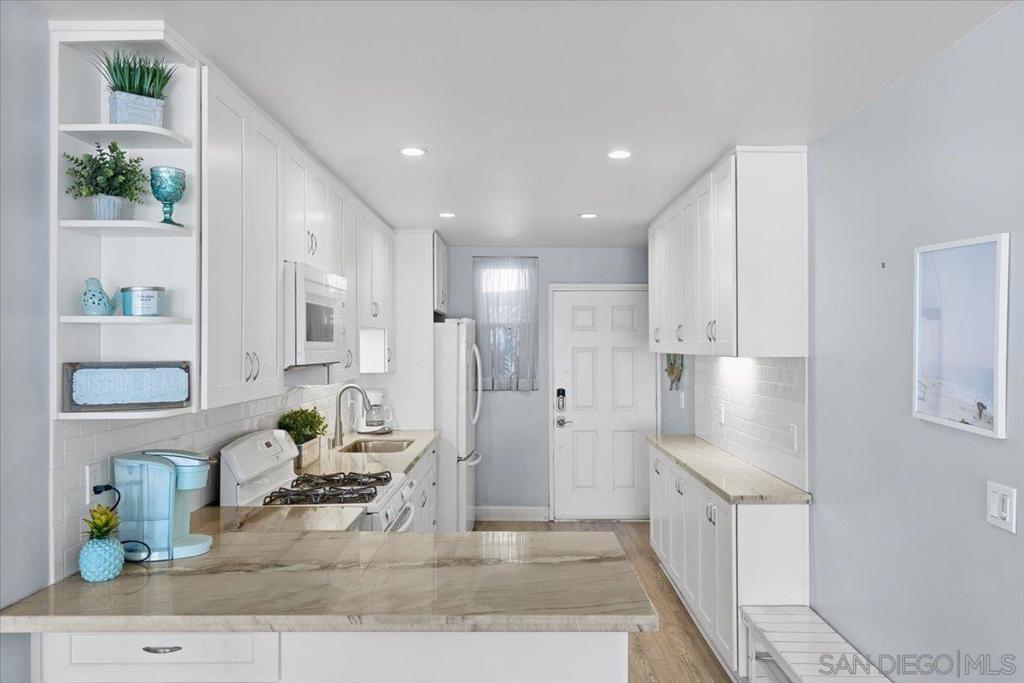 Mission Beach - Residential