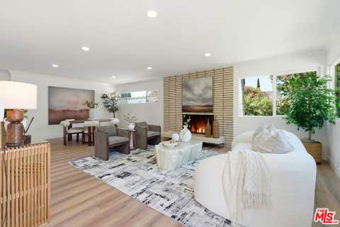 Photo of 10308 Keswick Avenue, Los Angeles, CA 90064 (MLS # 26875051)