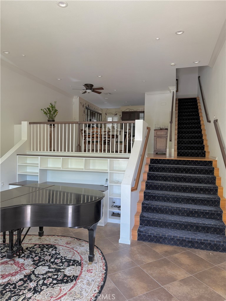 5429 Strand 105
