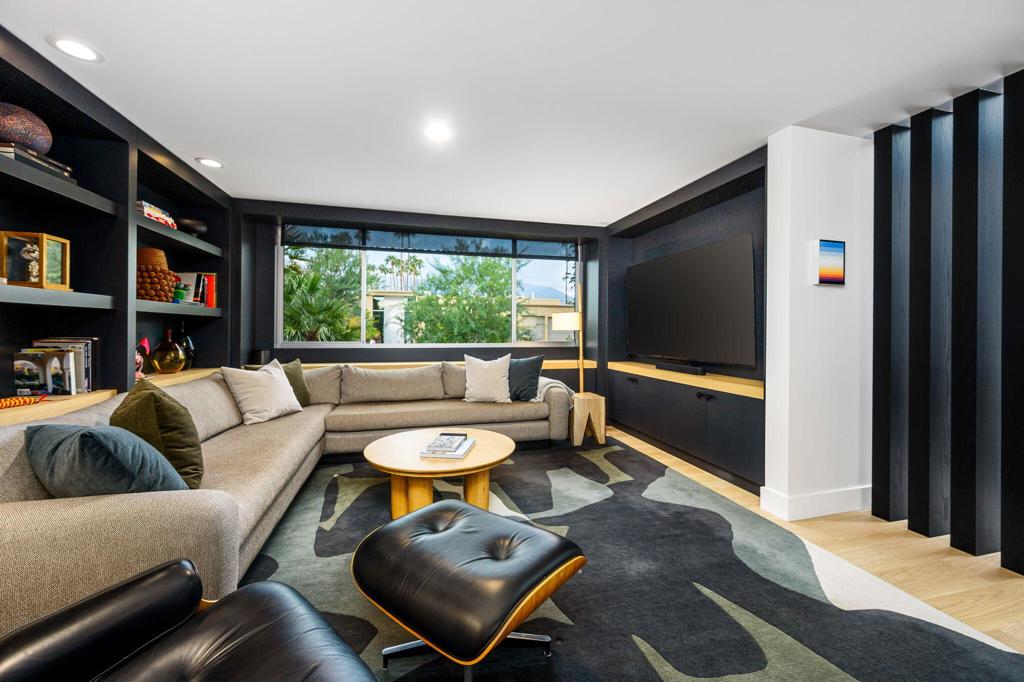 Tamarisk West - Residential