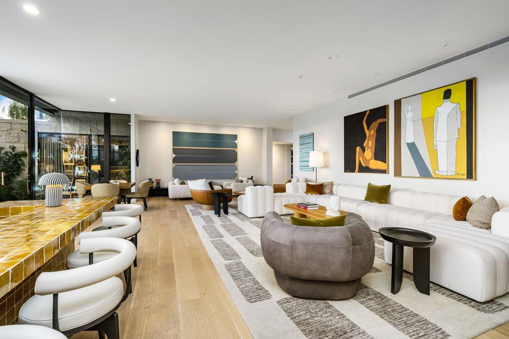 Tamarisk West - Residential