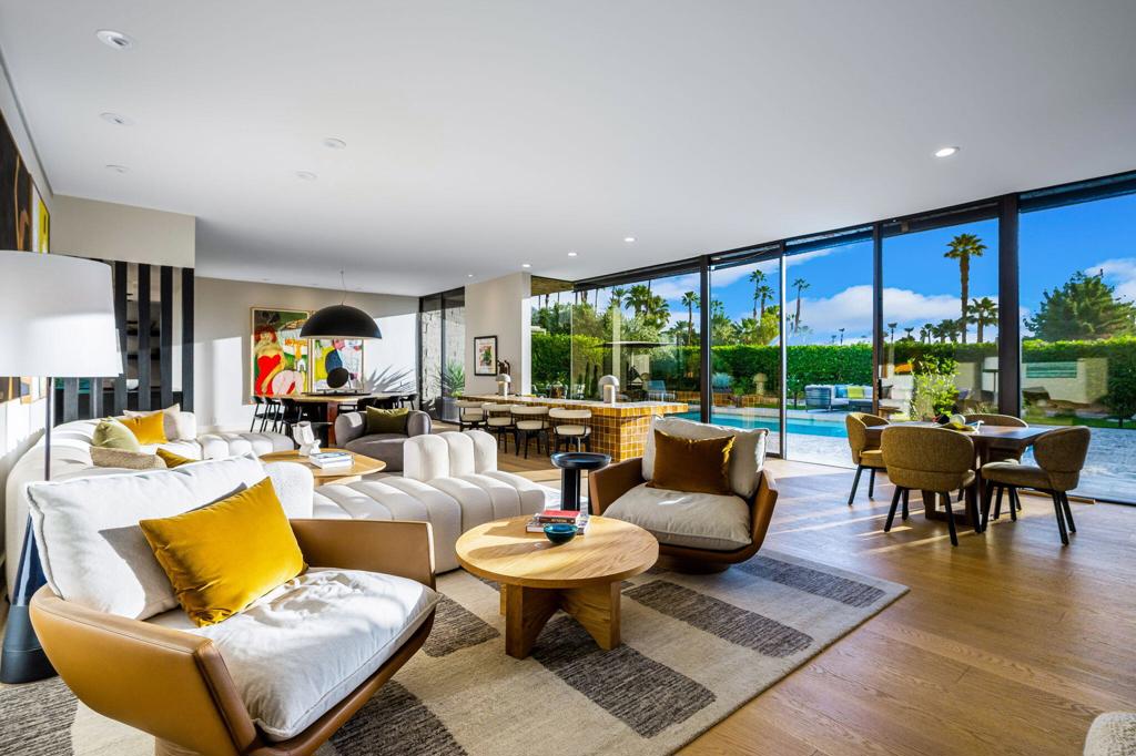 Tamarisk West - Residential