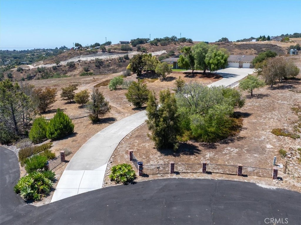 East of 101(500) - Residential