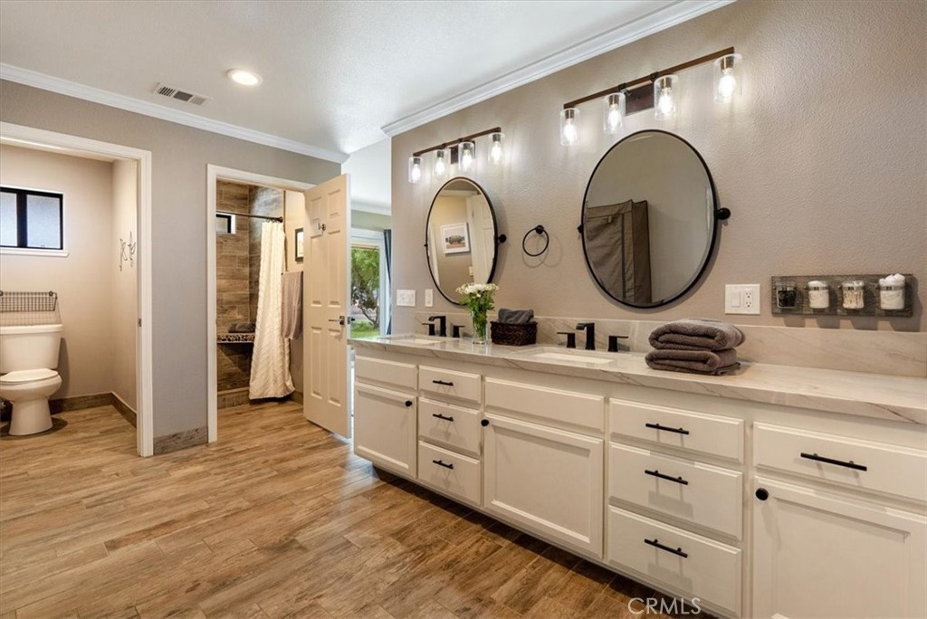East of 101(500) - Residential