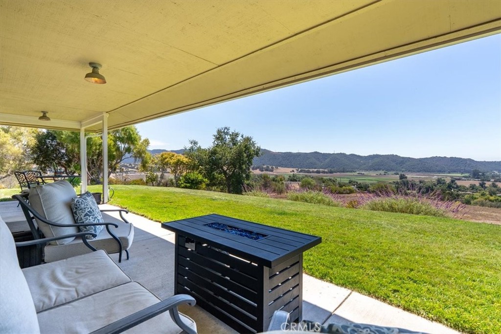 East of 101(500) - Residential