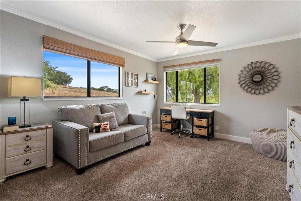 East of 101(500) - Residential