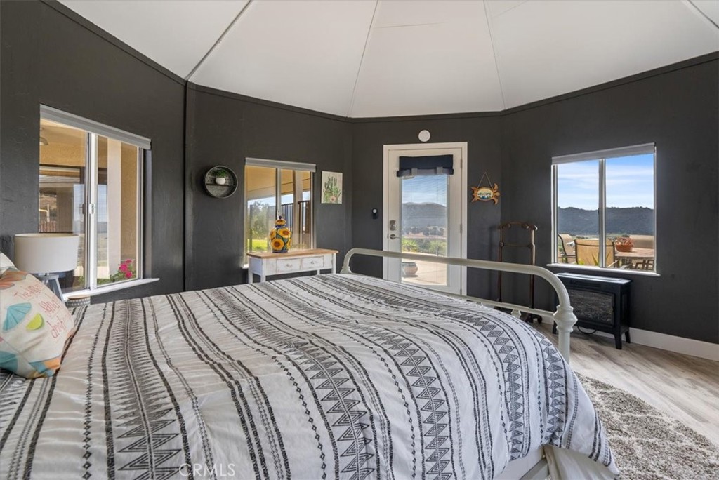 East of 101(500) - Residential