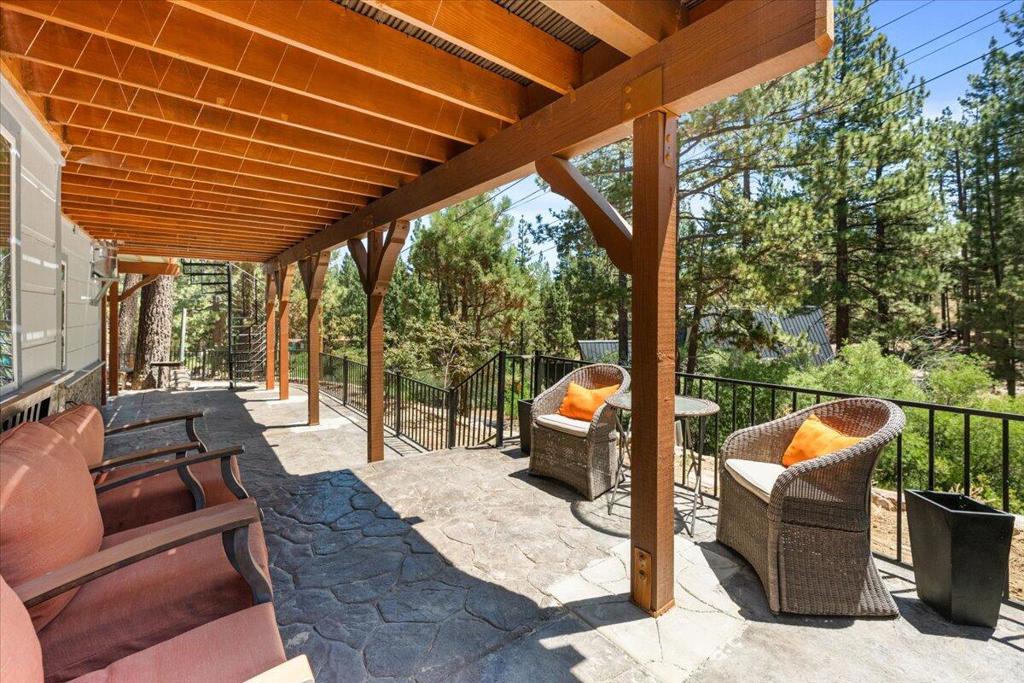 300 Hilltop Lane
