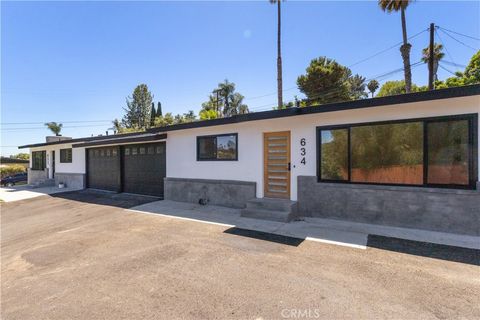 Photo of 634 Truly Ter, Vista, CA 92084 (MLS # OC25198036)