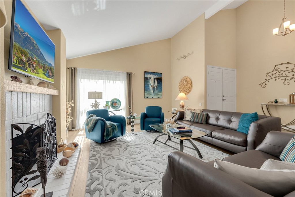 1224 Fawnridge Drive