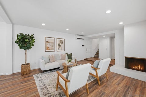 Photo of 8963 Caminito Fresco, La Jolla, CA 92037 (MLS # 260019686SD)