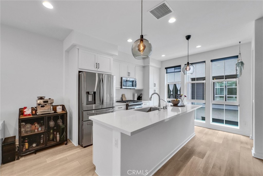 791 S Mosaic Street