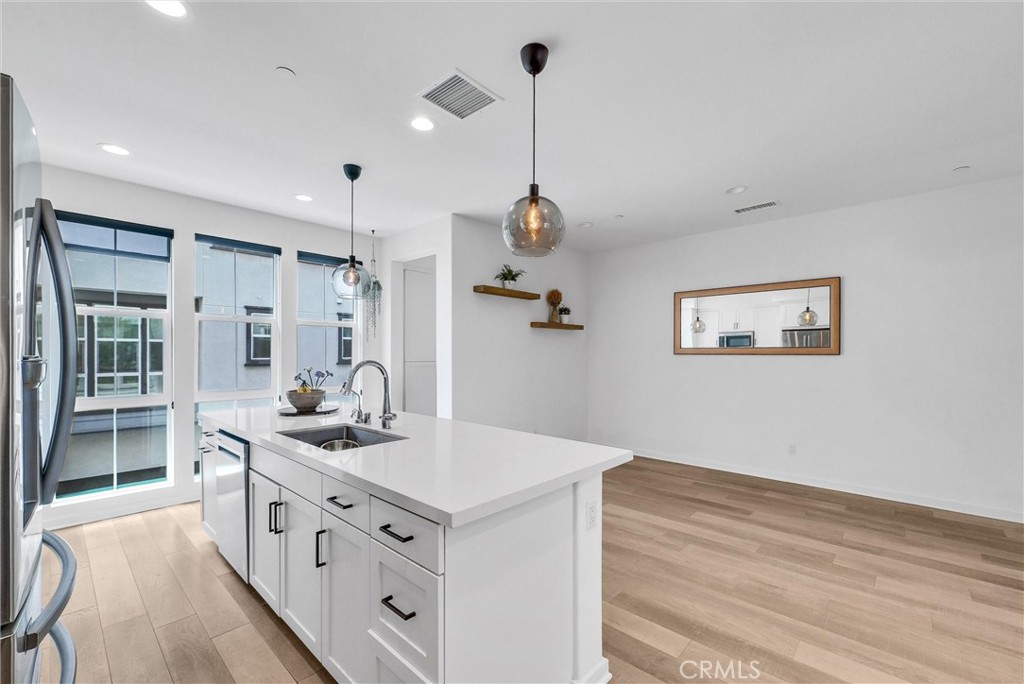 791 S Mosaic Street