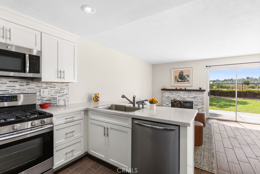 24572 Via Del Oro