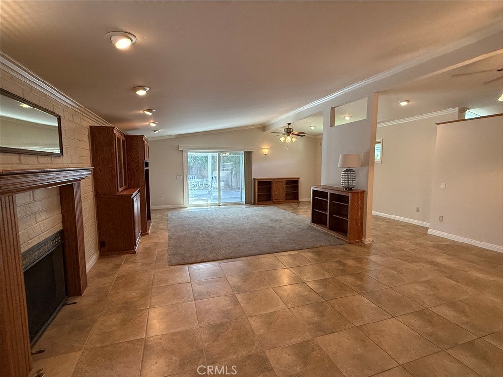 Properties 2 11662 Jewel Lane