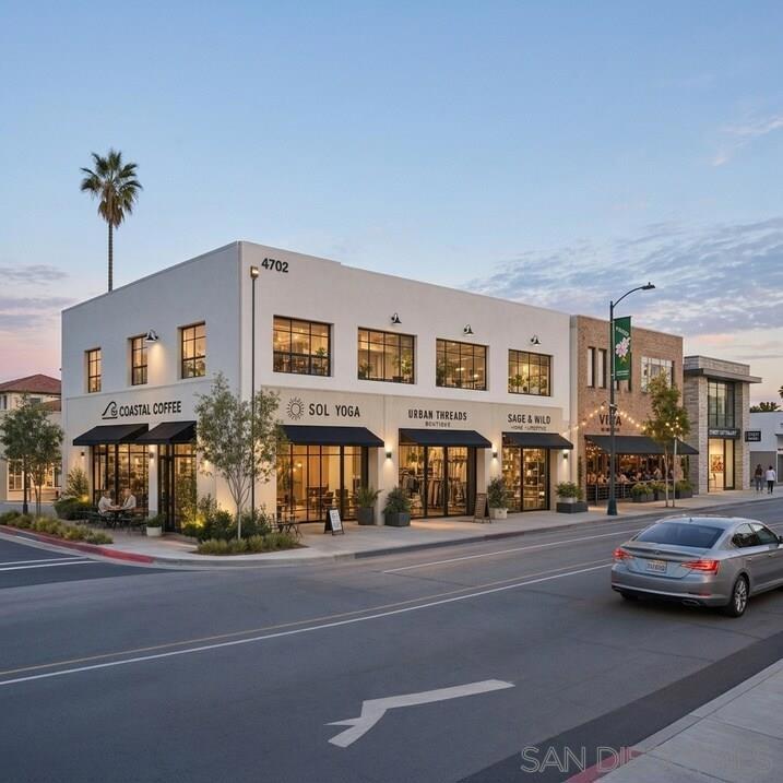 4702 University Ave.