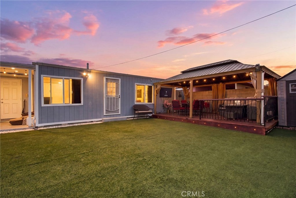 14324 S Corlett