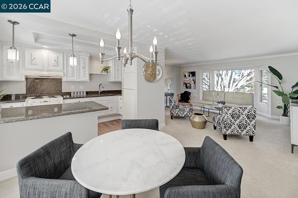 1324 Canyonwood Ct 1